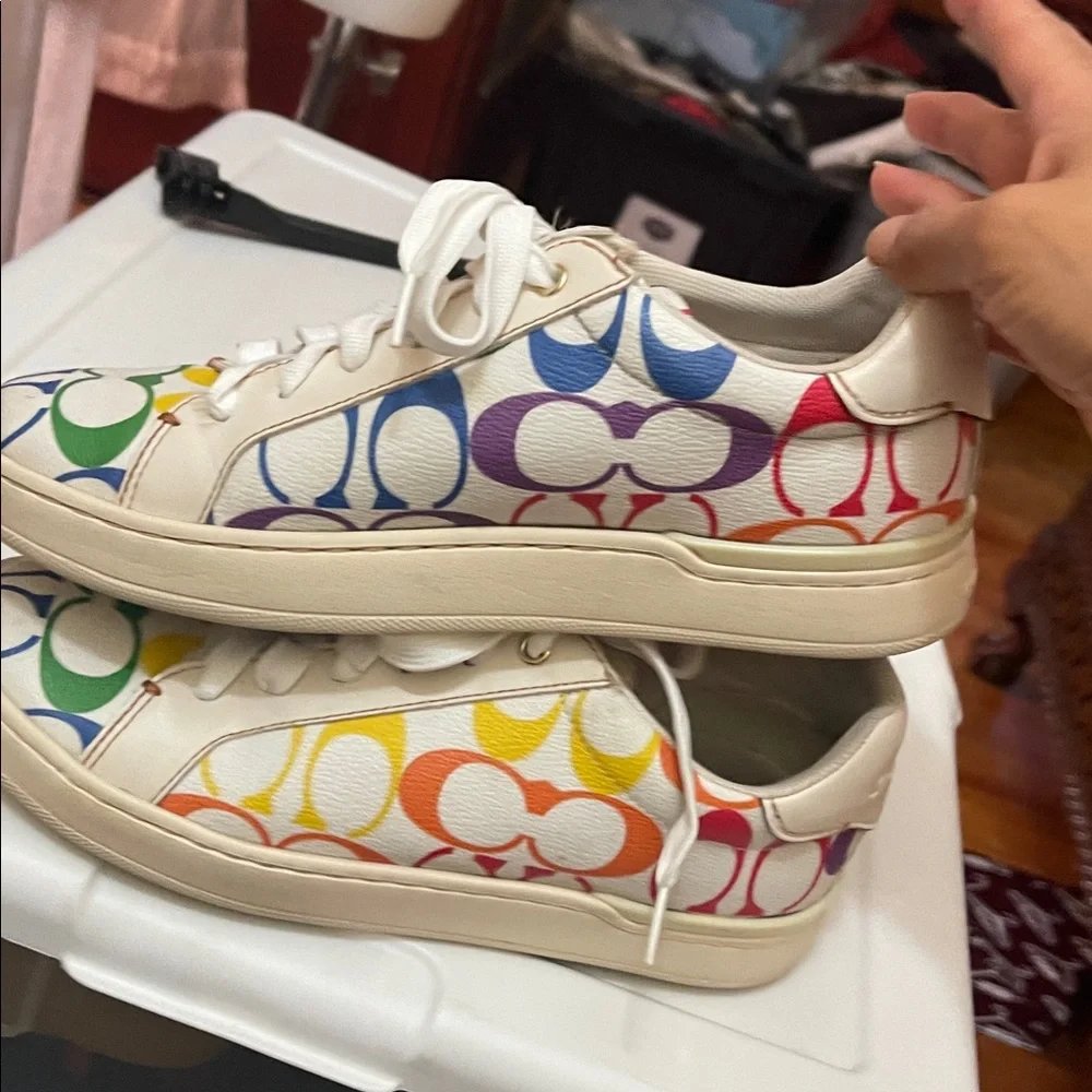 Coach Clip Low Top Sneaker In Rainbow Signature Canvas 6.5